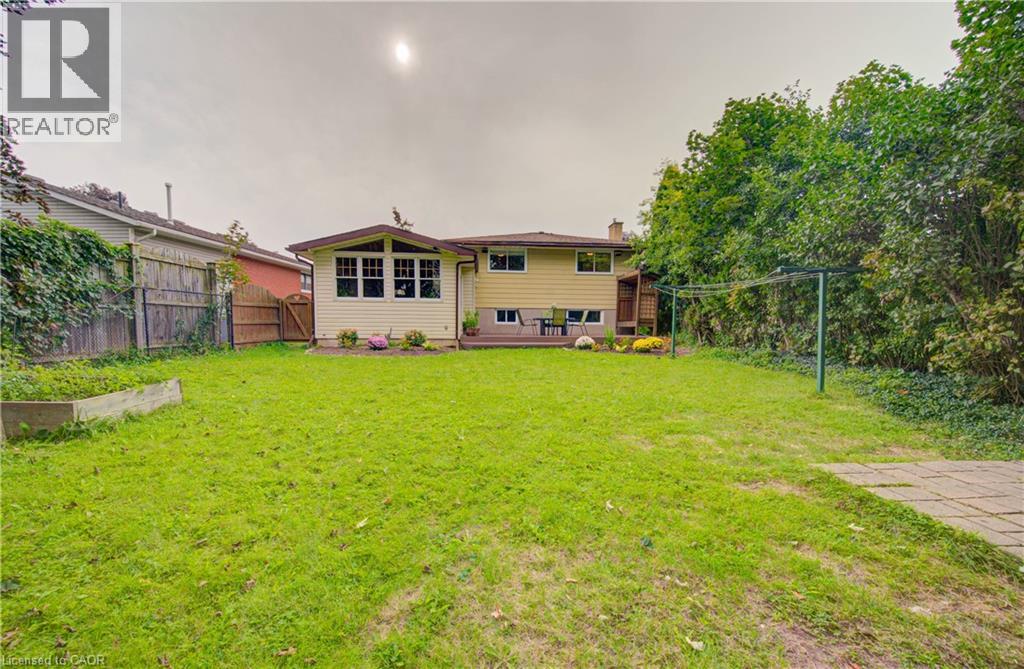 650 Pineridge Road E, Waterloo, Ontario  N2L 5J9 - Photo 34 - 40865490