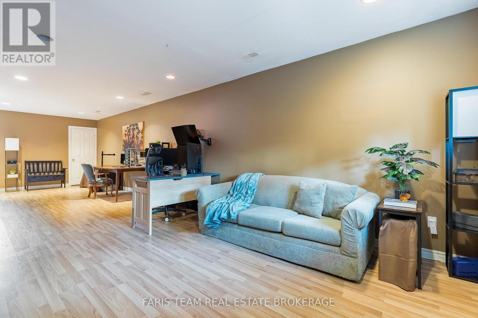 56 Church Street S, New Tecumseth, Ontario  L9R 1H2 - Photo 20 - N13817808