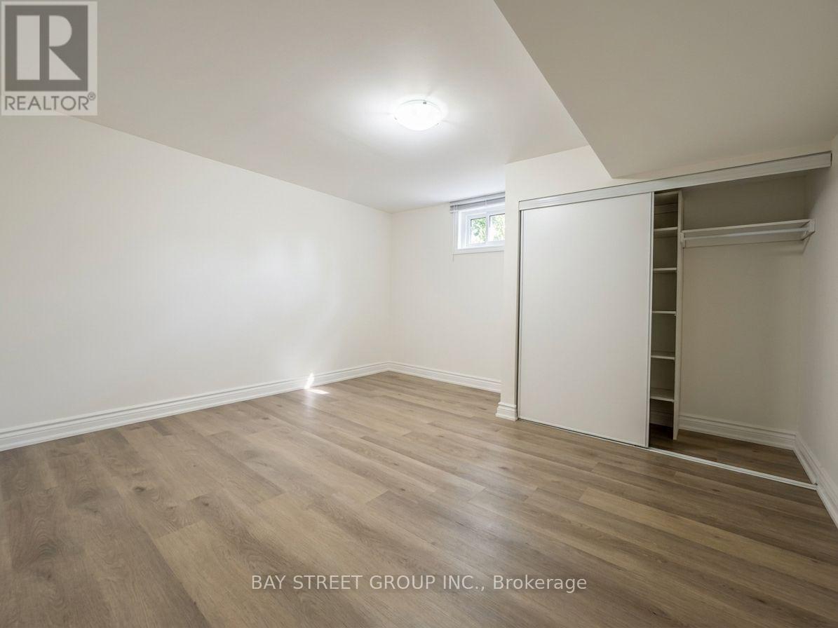 345 Centre Street E, Richmond Hill (Crosby), Ontario  L4C 1B3 - Photo 11 - N13817876
