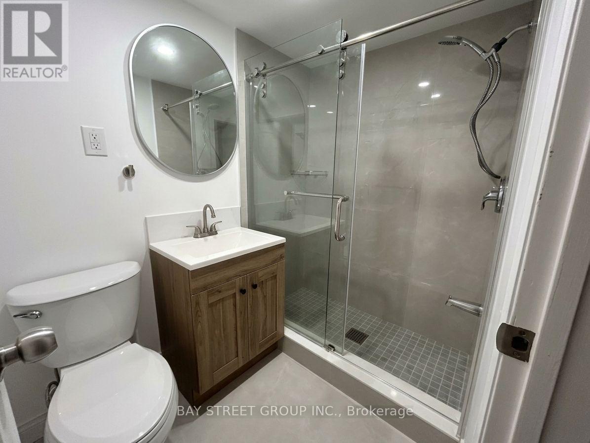 345 Centre Street E, Richmond Hill (Crosby), Ontario  L4C 1B3 - Photo 13 - N13817876