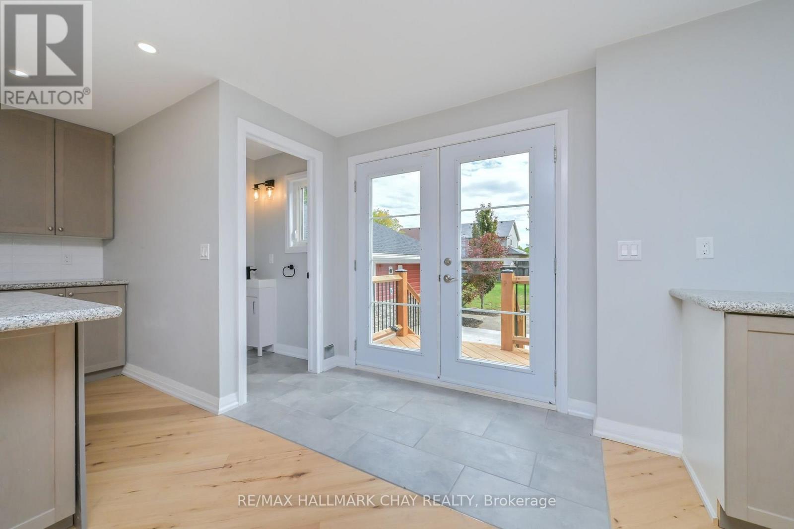 295 King Street N, New Tecumseth, Ontario  L9R 1N3 - Photo 14 - N13817924