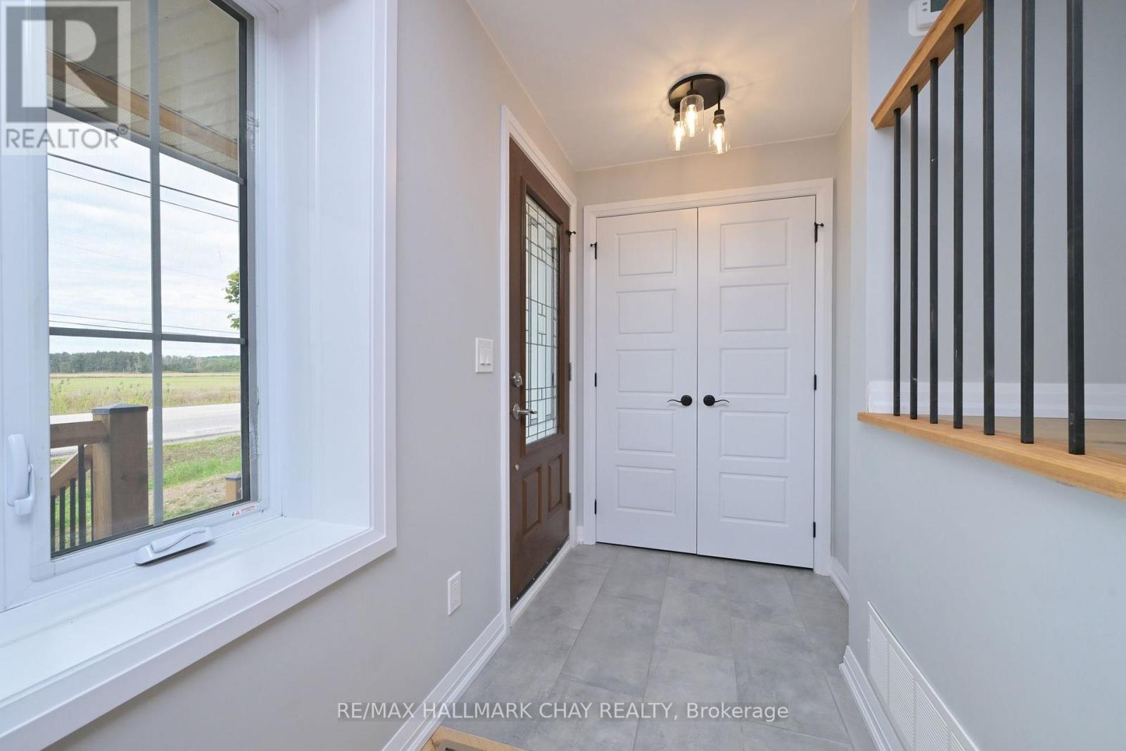 295 King Street N, New Tecumseth, Ontario  L9R 1N3 - Photo 4 - N13817924