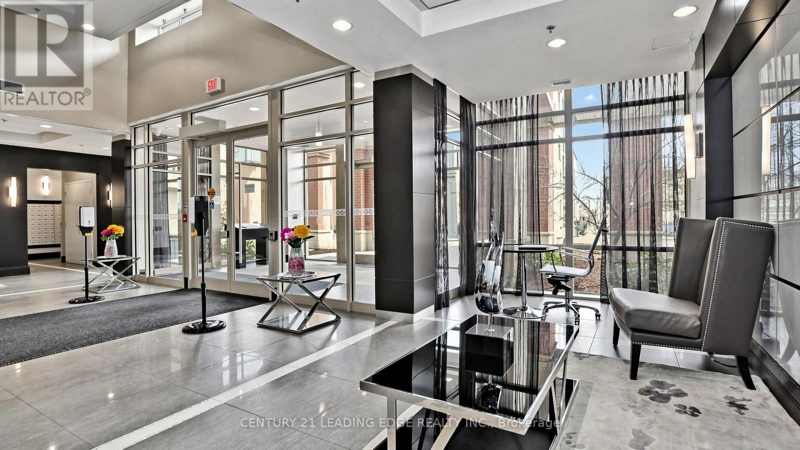 Lph5 - 75 King William Crescent, Richmond Hill, Ontario  L4B 0C1 - Photo 4 - N13817950