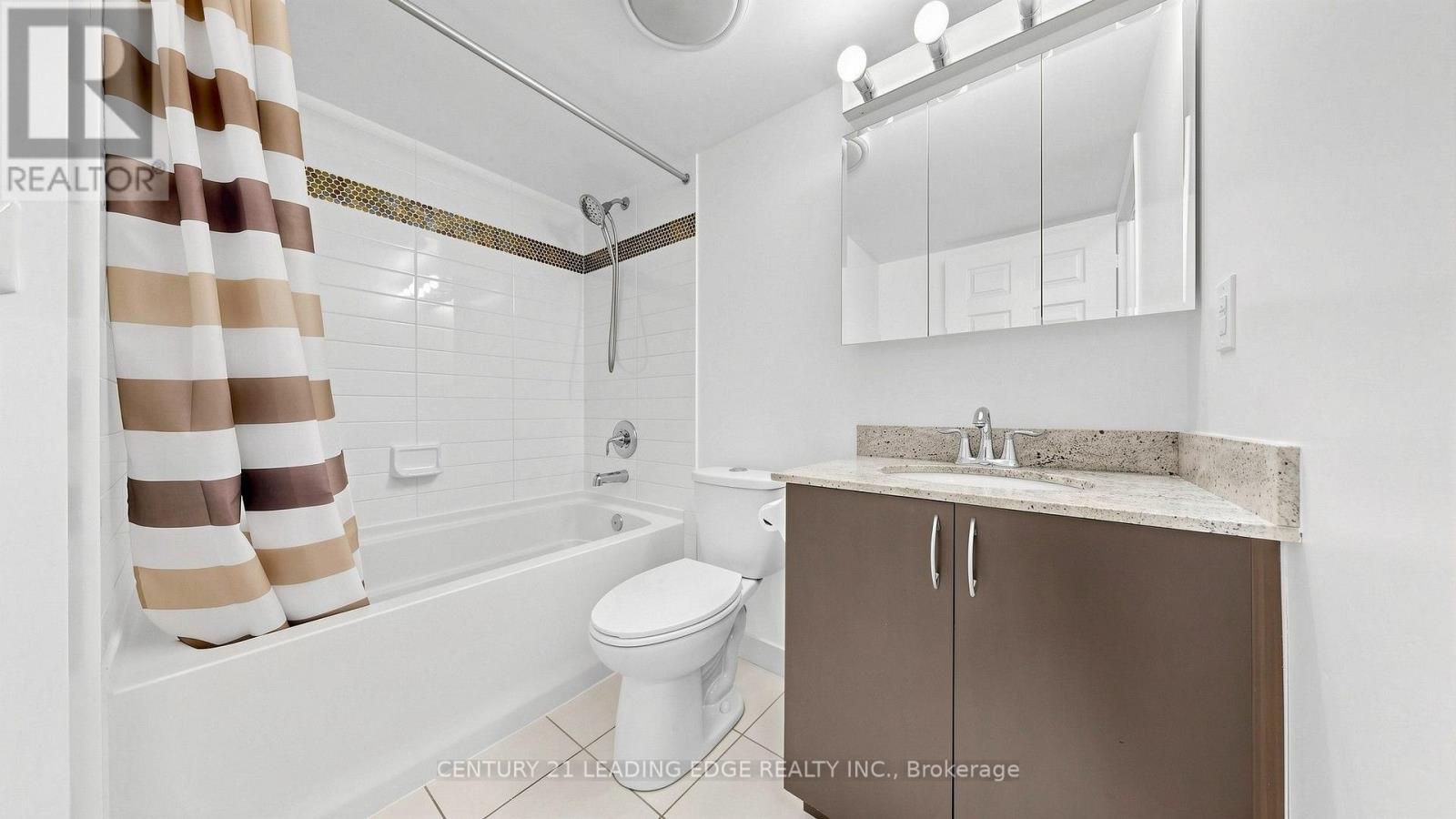 Lph5 - 75 King William Crescent, Richmond Hill, Ontario  L4B 0C1 - Photo 6 - N13817950
