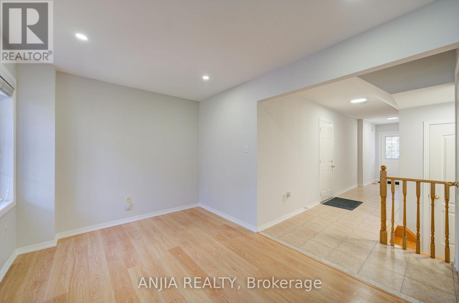 66 Prince Charles Way, Markham, Ontario  L6C 0M7 - Photo 11 - N13817952