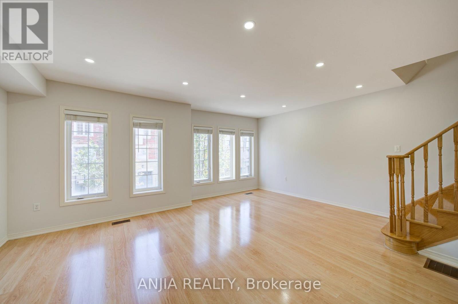 66 Prince Charles Way, Markham, Ontario  L6C 0M7 - Photo 25 - N13817952
