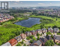 75 POINTON STREET, Aurora, Ontario