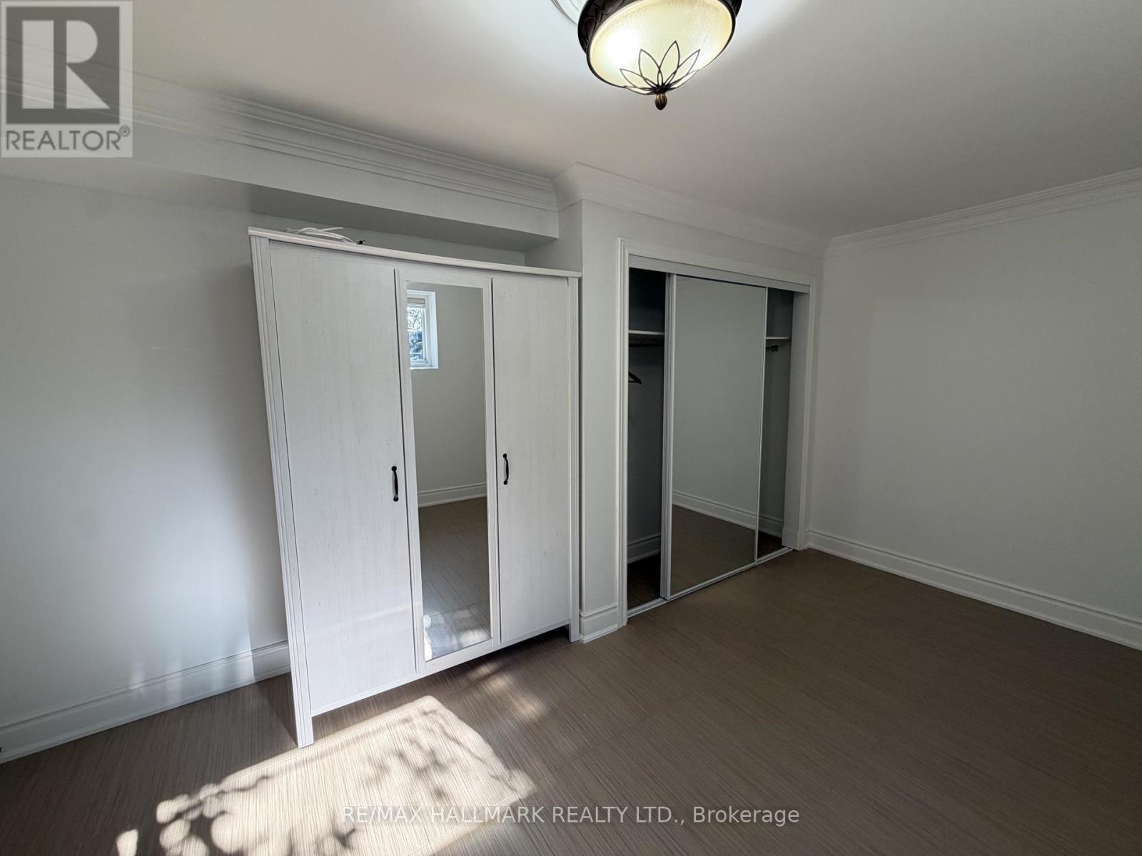 Bsmt - 190 Falstaff Avenue, Toronto, Ontario  M6L 3C3 - Photo 20 - W13817768