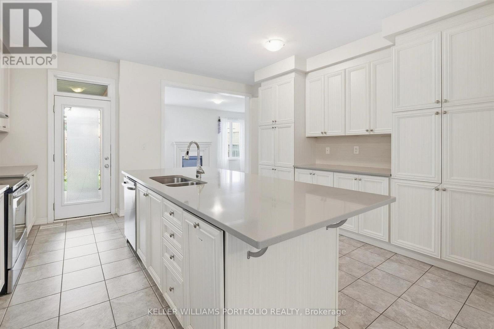 3131 Preserve Drive, Oakville (Go Glenorchy), Ontario  L6M 0V9 - Photo 13 - W13817938