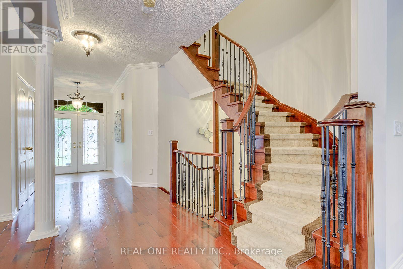 1206 Lindenrock Drive, Oakville, Ontario  L6H 6T4 - Photo 25 - W13817998