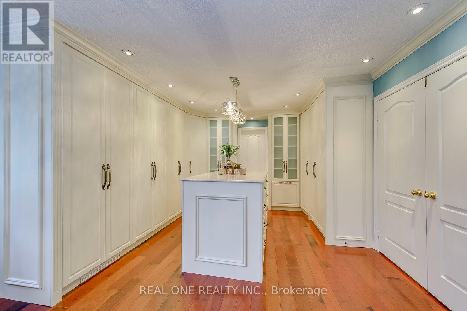 1206 Lindenrock Drive, Oakville, Ontario  L6H 6T4 - Photo 28 - W13817998