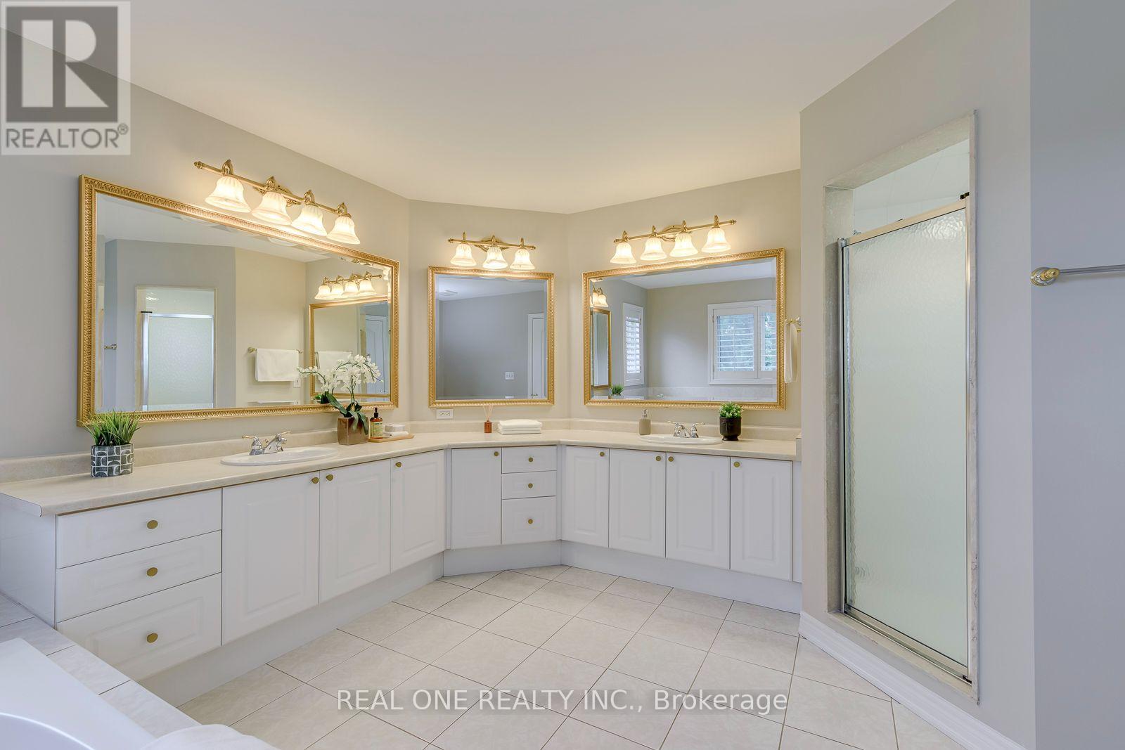 1206 Lindenrock Drive, Oakville, Ontario  L6H 6T4 - Photo 29 - W13817998