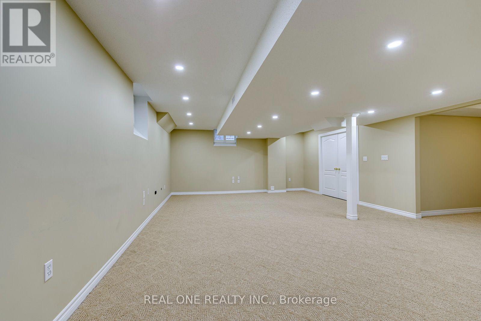 1206 Lindenrock Drive, Oakville, Ontario  L6H 6T4 - Photo 41 - W13817998