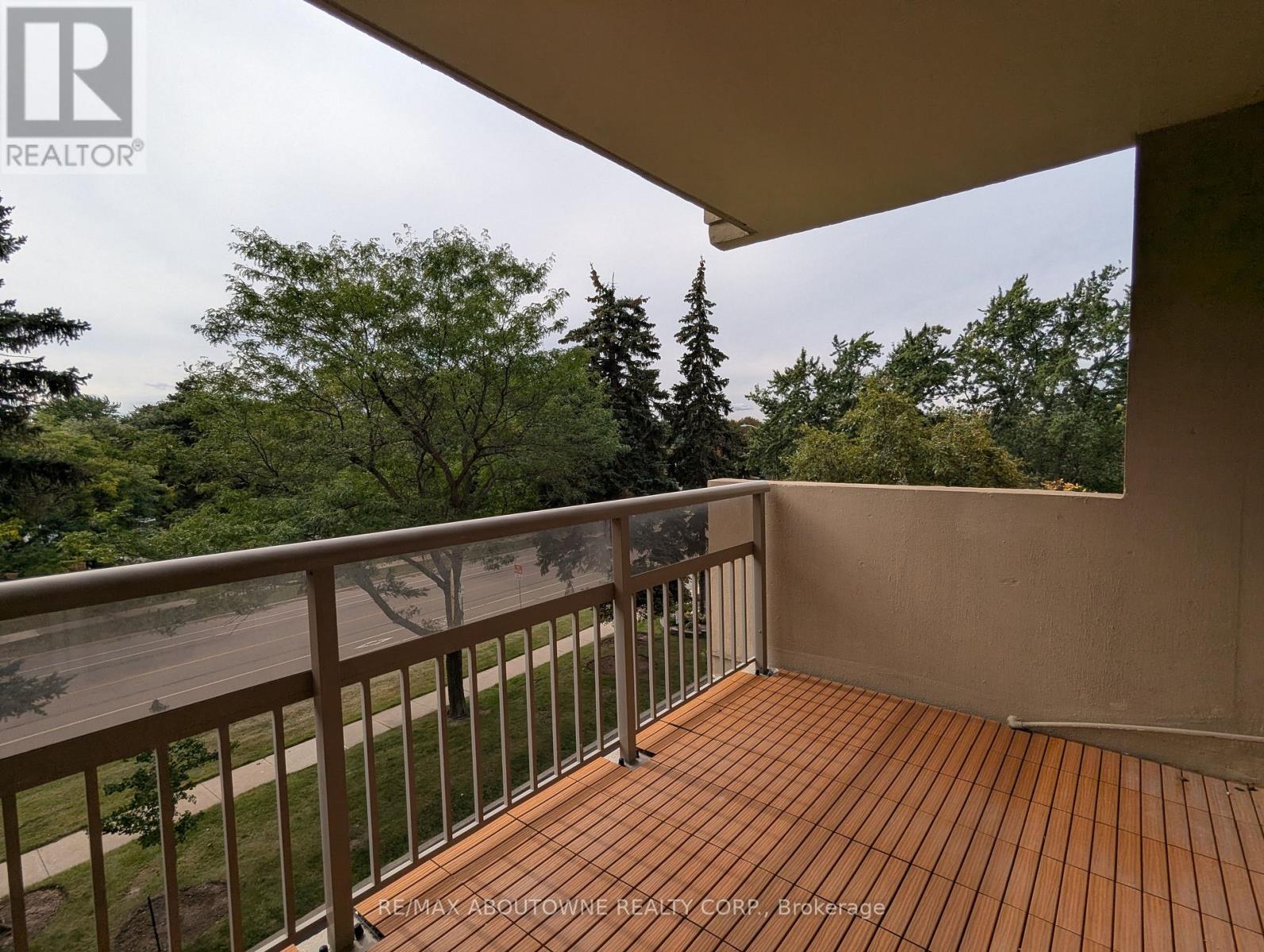 306 - 1359 White Oaks Boulevard, Oakville, Ontario  L6H 2R8 - Photo 20 - W13818032
