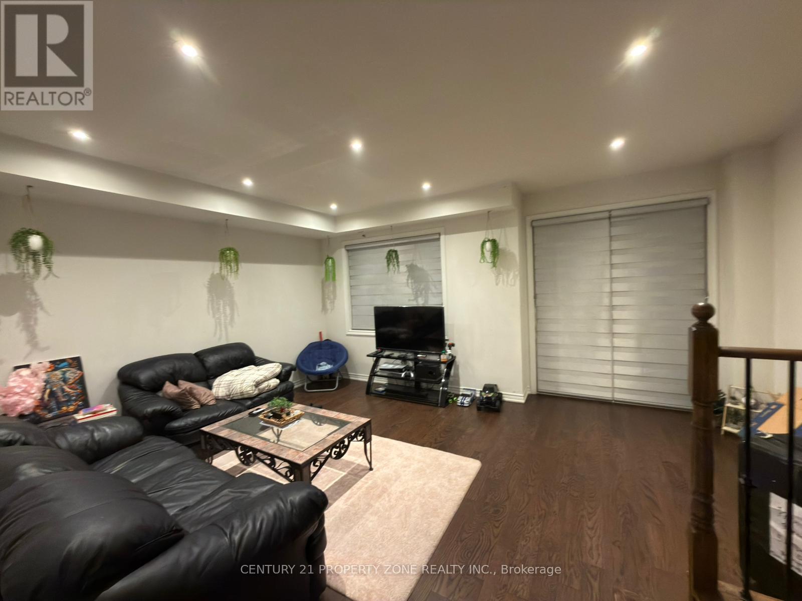 Main/upper - 31 Hashmi Place, Brampton (Credit Valley), Ontario  L6Y 6J9 - Photo 9 - W13818090
