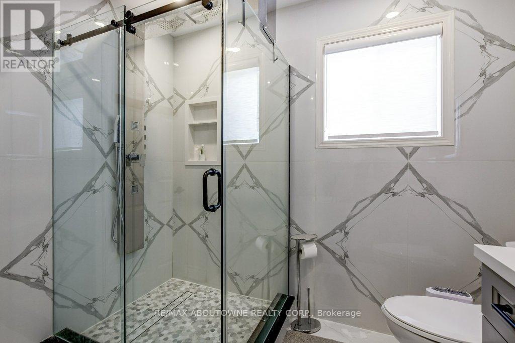 2183 Birchleaf Lane, Burlington (Orchard), Ontario  L7L 6G8 - Photo 31 - W13818100