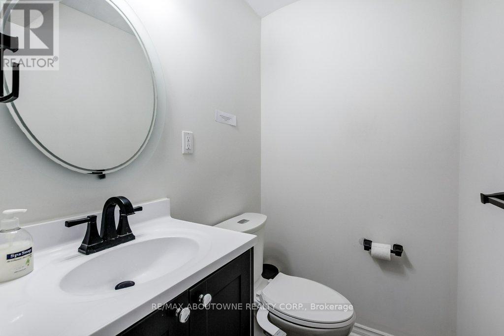 2183 Birchleaf Lane, Burlington (Orchard), Ontario  L7L 6G8 - Photo 33 - W13818100