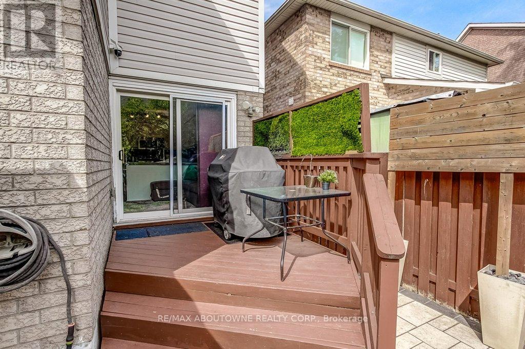 2183 Birchleaf Lane, Burlington (Orchard), Ontario  L7L 6G8 - Photo 40 - W13818100