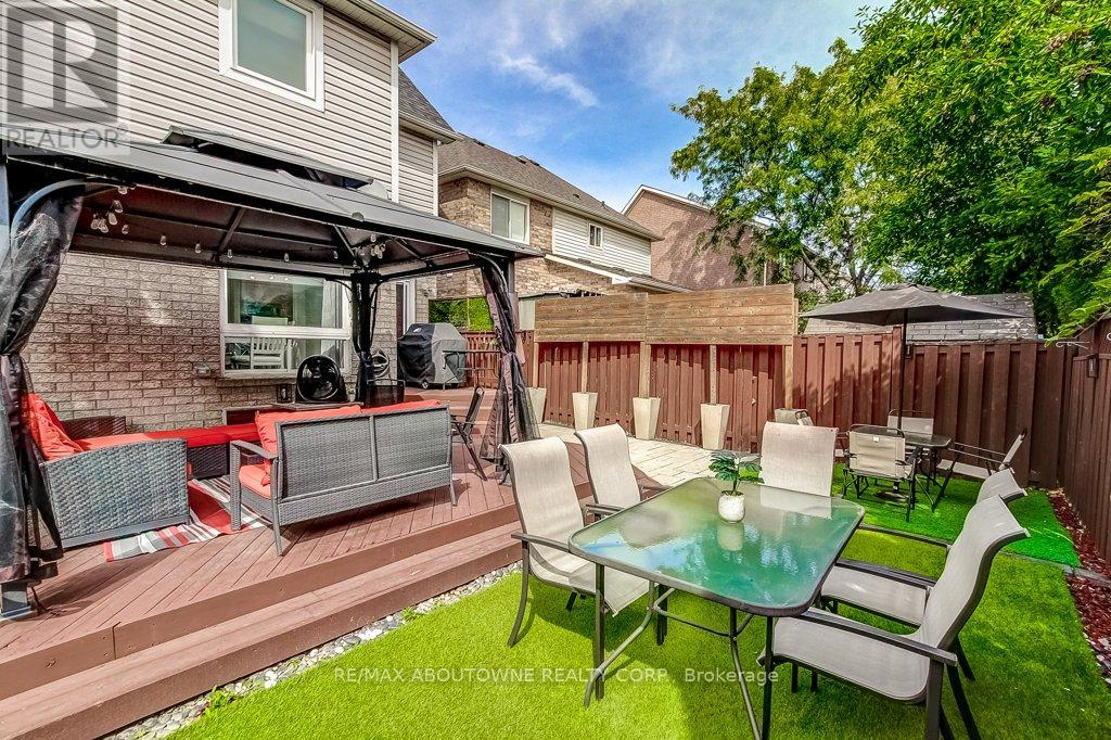 2183 Birchleaf Lane, Burlington (Orchard), Ontario  L7L 6G8 - Photo 46 - W13818100