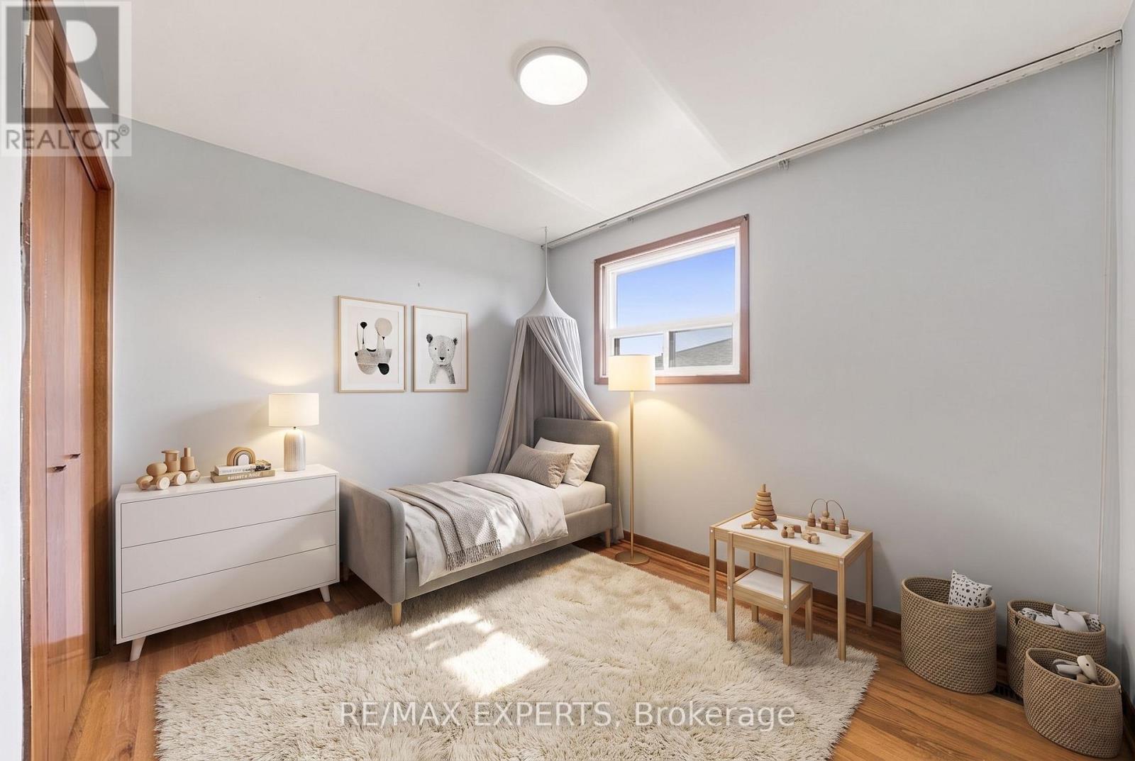 12 Paradelle Crescent, Toronto, Ontario  M3N 1E4 - Photo 16 - W13818108