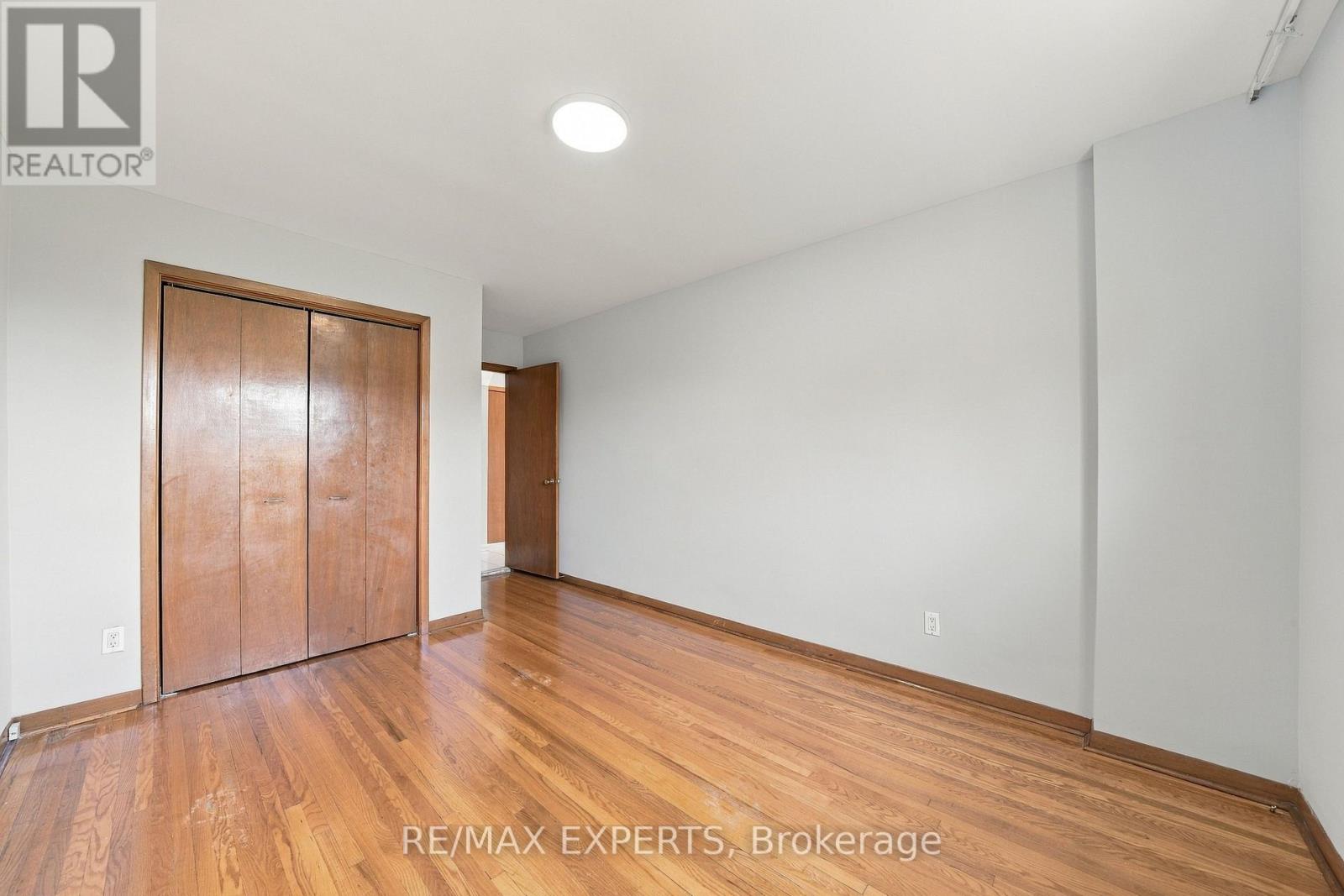 12 Paradelle Crescent, Toronto, Ontario  M3N 1E4 - Photo 28 - W13818108