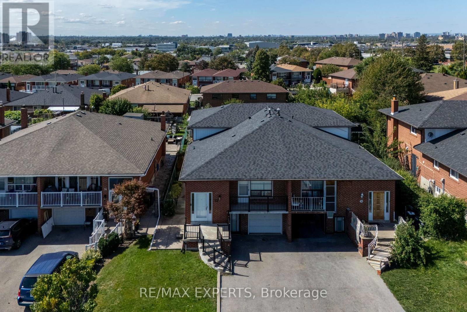 12 Paradelle Crescent, Toronto, Ontario  M3N 1E4 - Photo 35 - W13818108