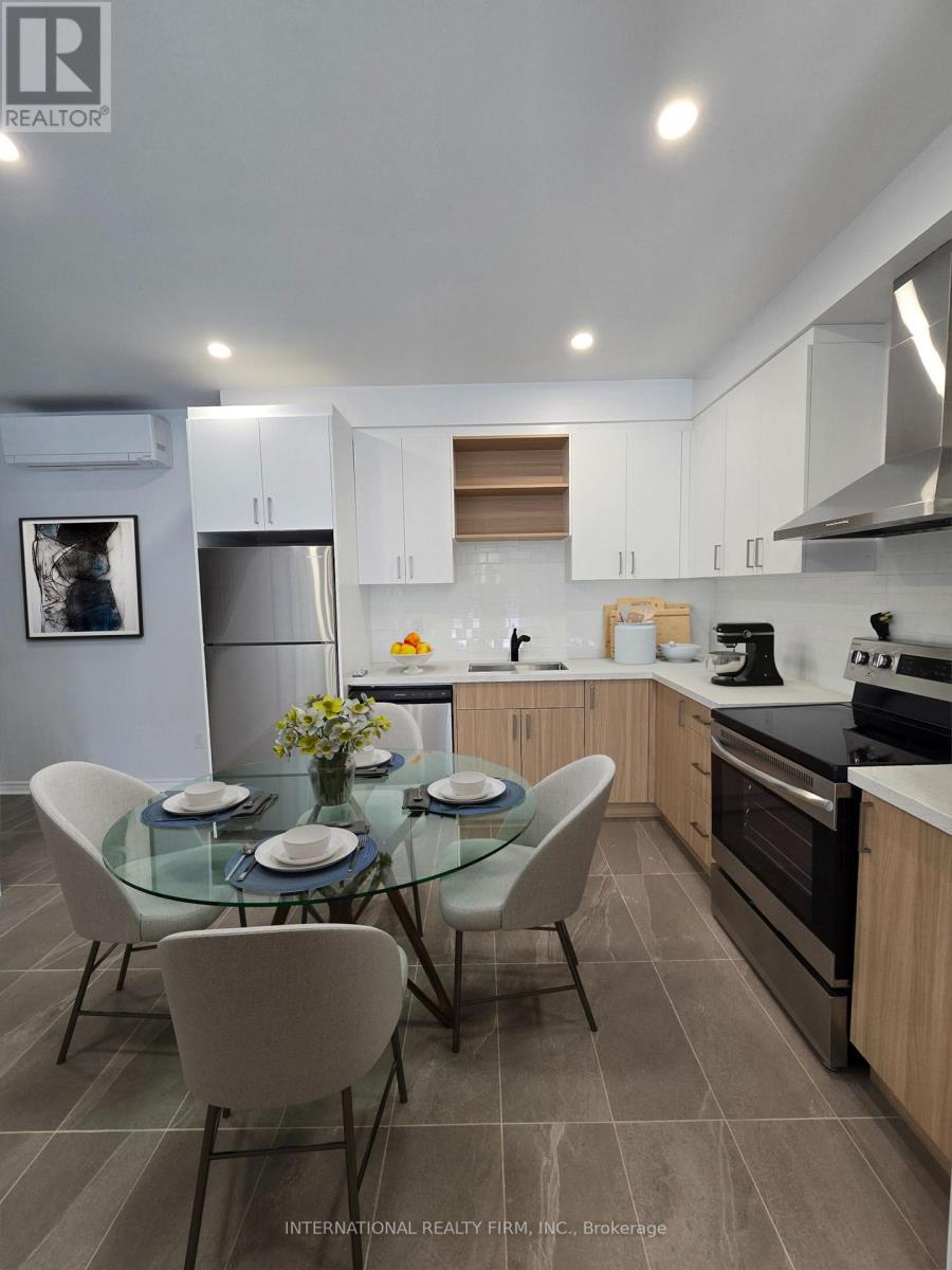 8r - 8 Watt Avenue, Toronto (Keelesdale-Eglinton West), Ontario  M6M 3R1 - Photo 4 - W13818118