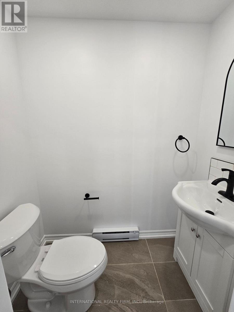 8r - 8 Watt Avenue, Toronto (Keelesdale-Eglinton West), Ontario  M6M 3R1 - Photo 8 - W13818118