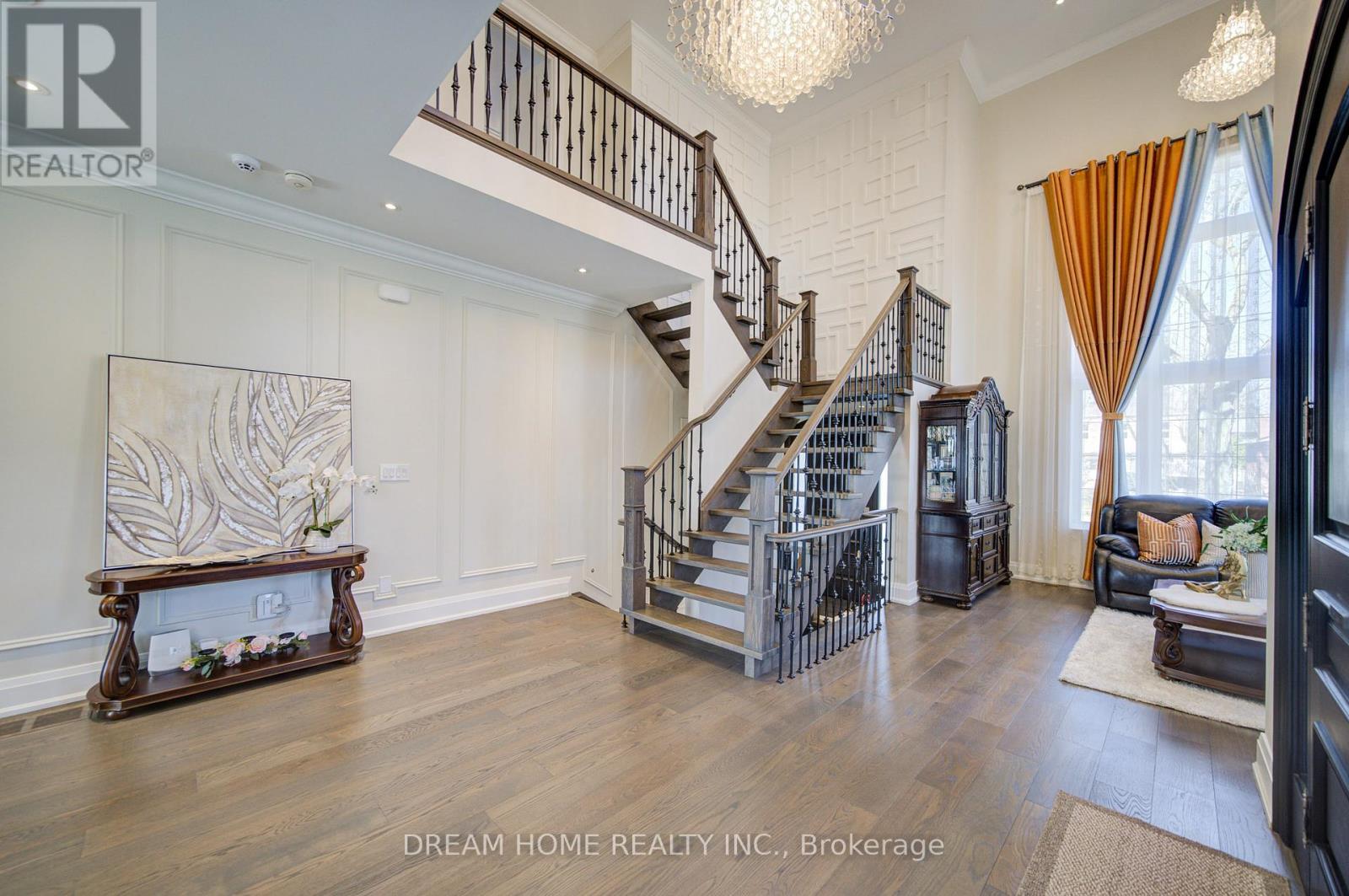 476 Tennyson Drive, Oakville (Wo West), Ontario  L6L 3Z1 - Photo 6 - W13818126