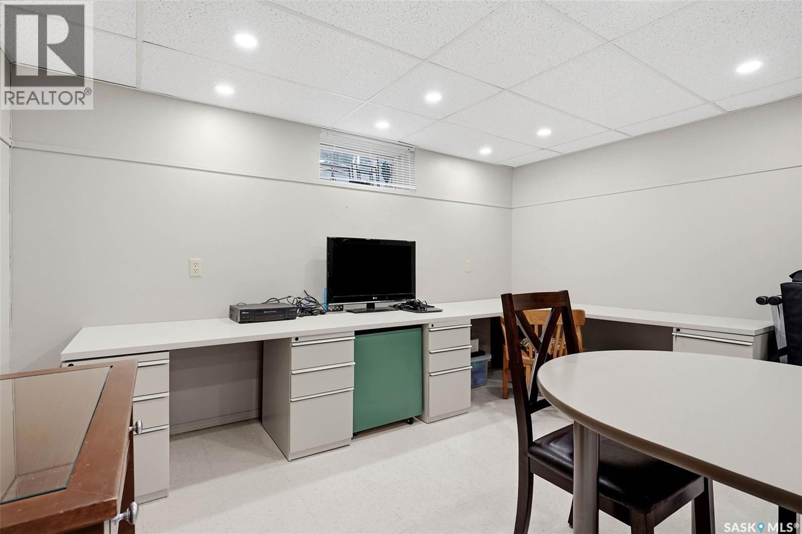 30 Lake Street, Regina, Saskatchewan  S4S 4A8 - Photo 30 - SK049105