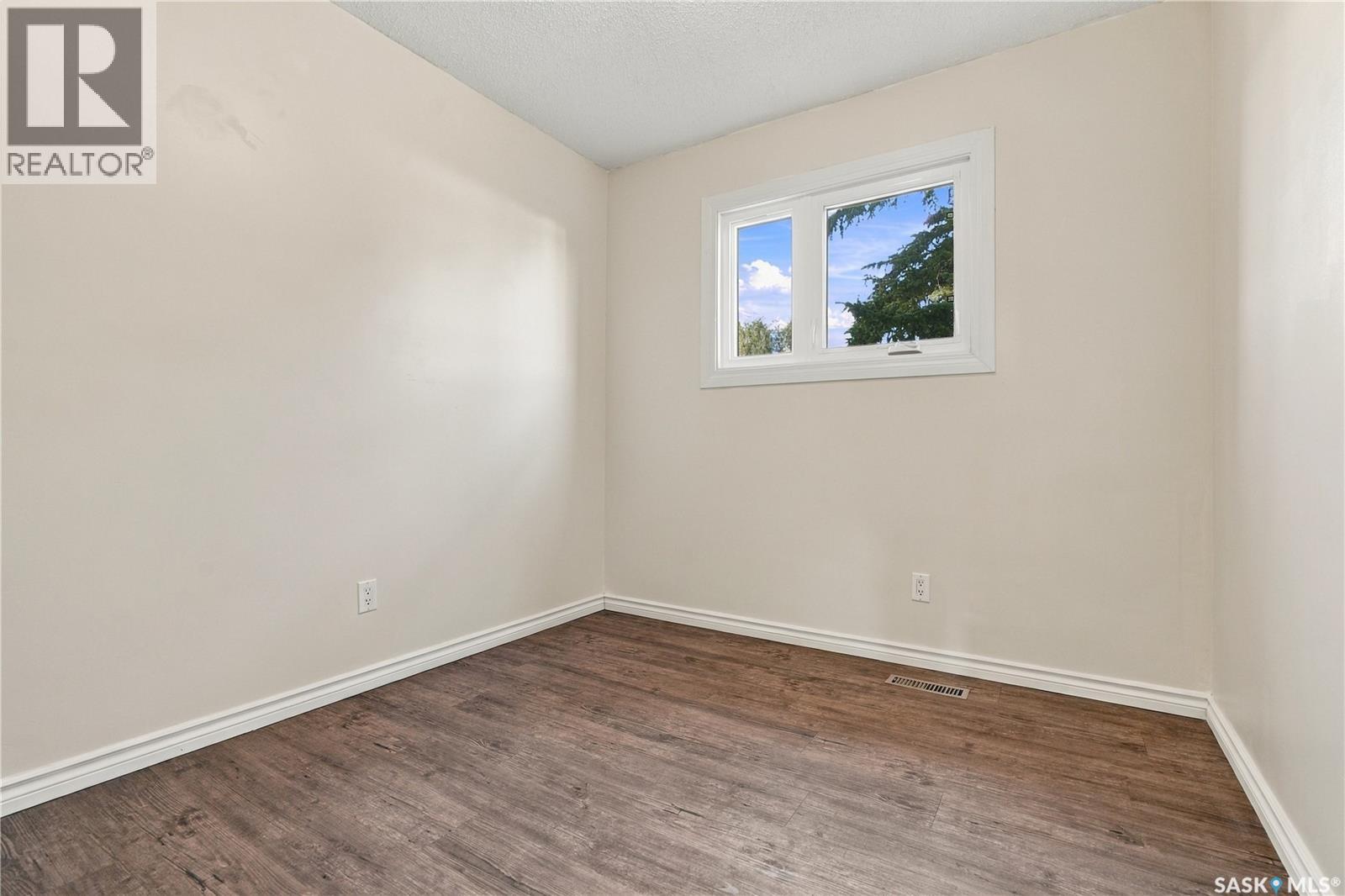 3718 Taylor Street E, Saskatoon, Saskatchewan  S7H 5J3 - Photo 12 - SK049022