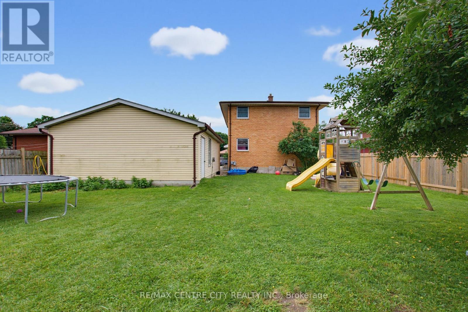 204 Burnside Drive, London East, Ontario  N5V 1B7 - Photo 42 - X13480654
