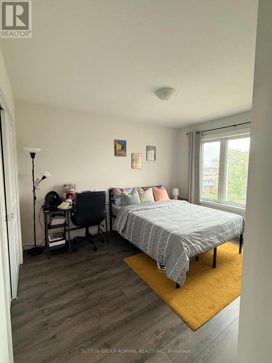 C - 148 Rochefort Street, Kitchener, Ontario N2R 0P5 - Photo 11 - X13817806