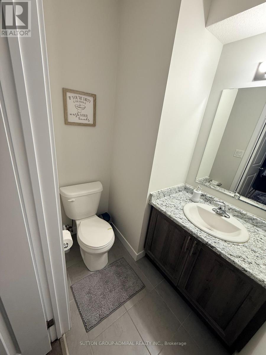 C - 148 Rochefort Street, Kitchener, Ontario N2R 0P5 - Photo 8 - X13817806
