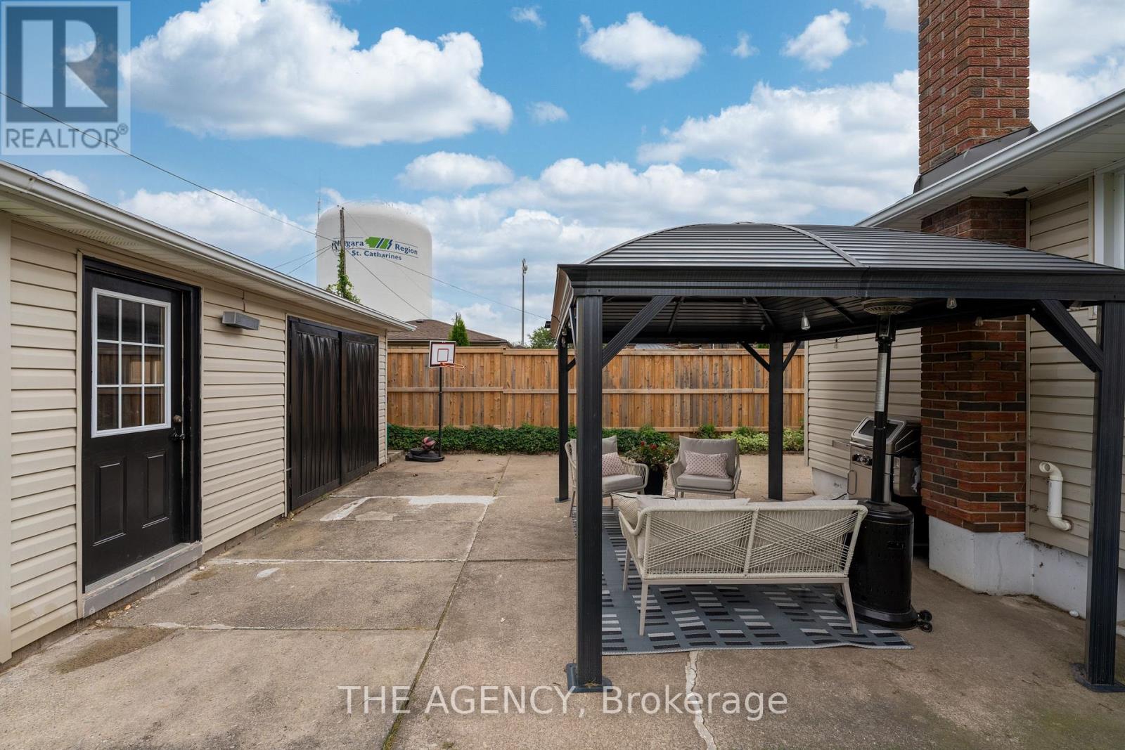 20 Ridge Point Drive, St. Catharines (Burleigh Hill), Ontario  L2T 2S9 - Photo 29 - X13817872