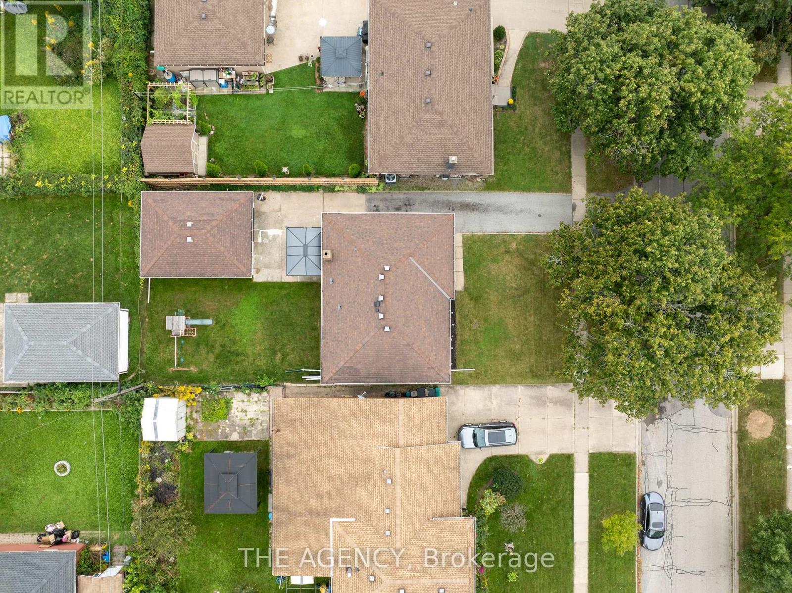 20 Ridge Point Drive, St. Catharines (Burleigh Hill), Ontario  L2T 2S9 - Photo 38 - X13817872