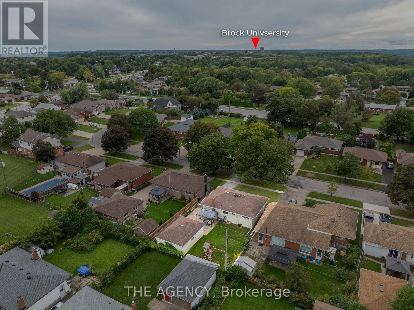 20 Ridge Point Drive, St. Catharines (Burleigh Hill), Ontario  L2T 2S9 - Photo 41 - X13817872