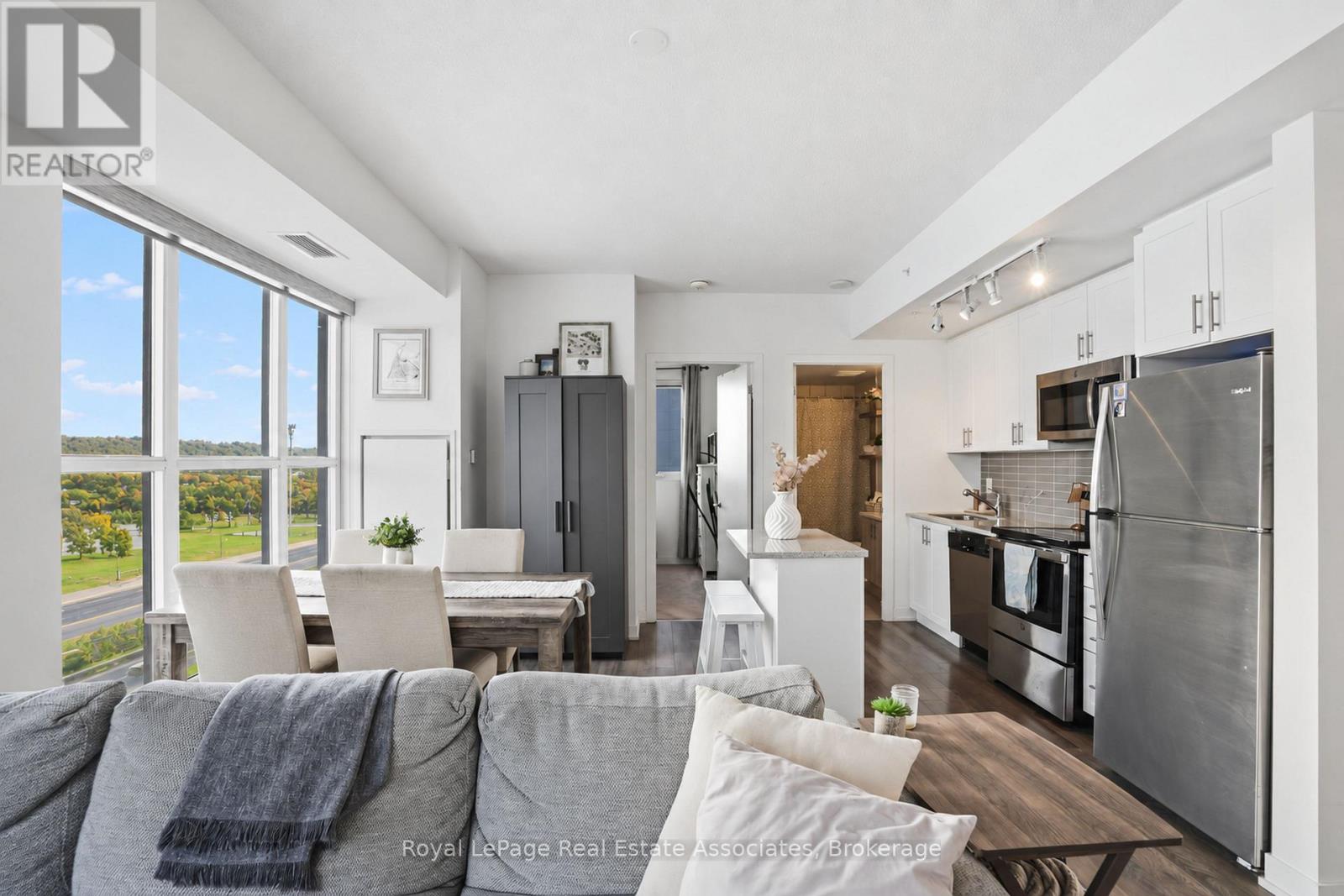 801 - 550 North Service Road, Grimsby, Ontario  L3M 0H9 - Photo 11 - X13818012
