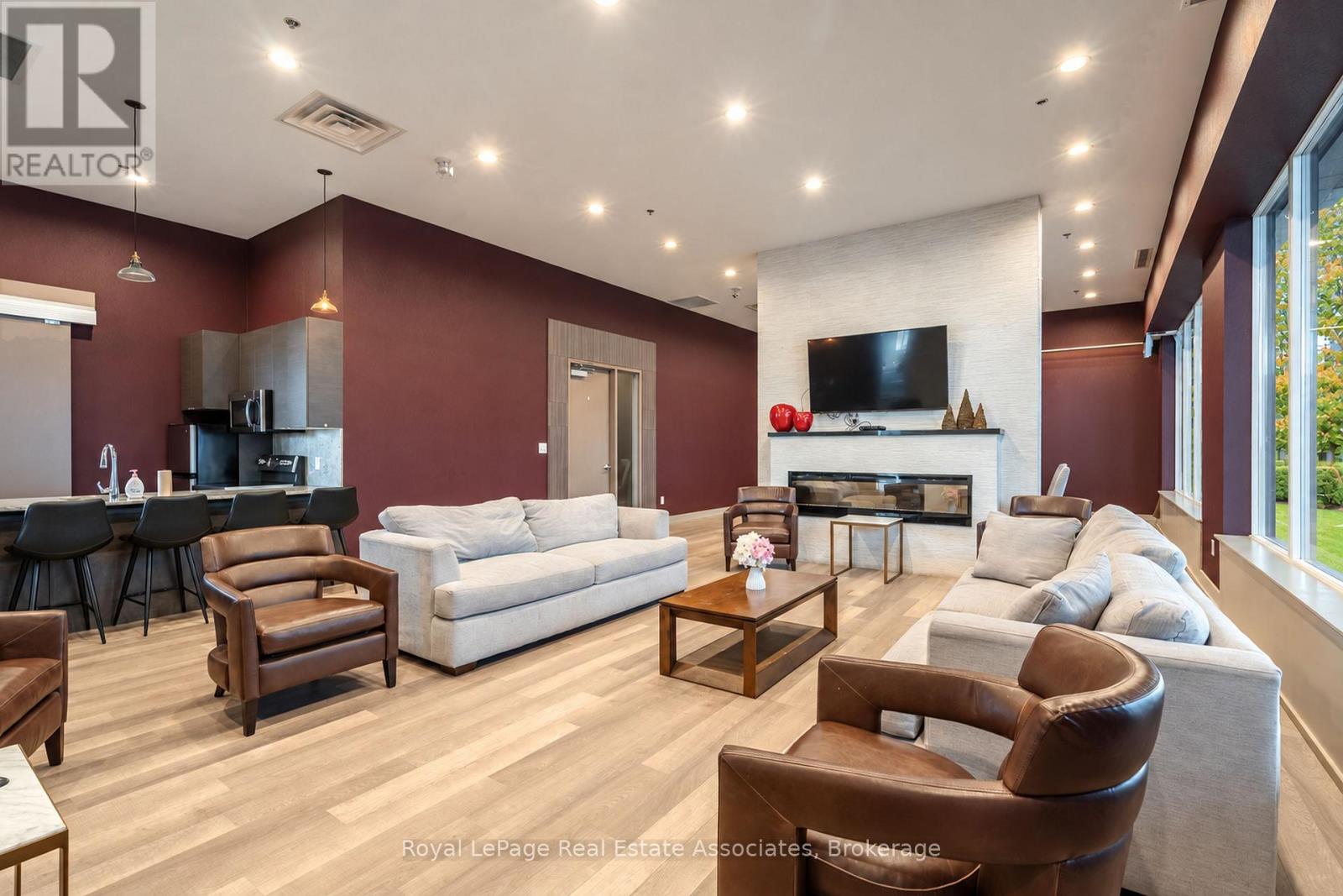 801 - 550 North Service Road, Grimsby, Ontario  L3M 0H9 - Photo 40 - X13818012