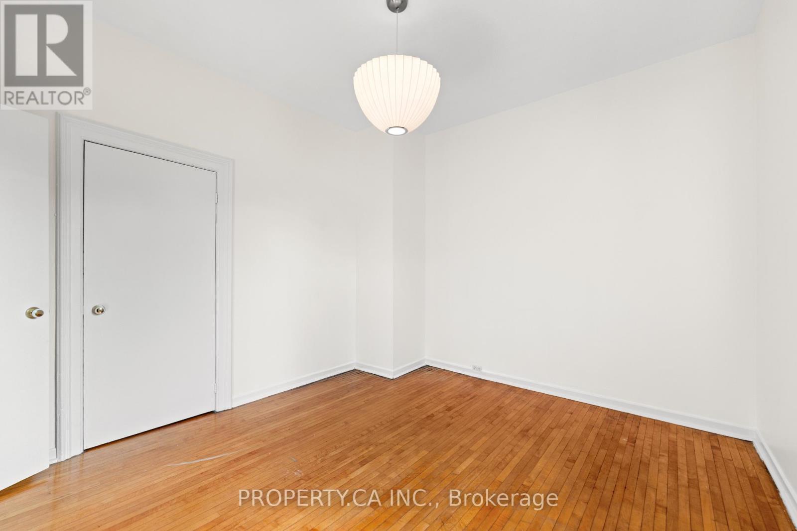 Upper - 181 Argyle Street, Toronto, Ontario  M6J 1P5 - Photo 18 - C13816750