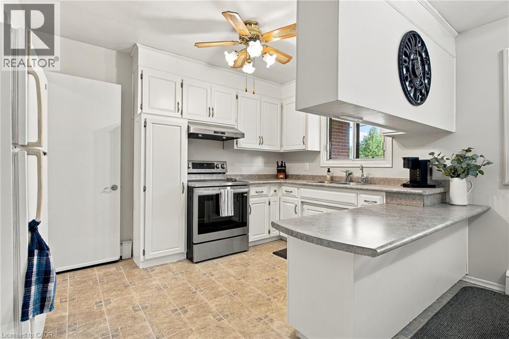 39 Wren Crescent, Kitchener, Ontario  N2A 1Y7 - Photo 12 - 40865079