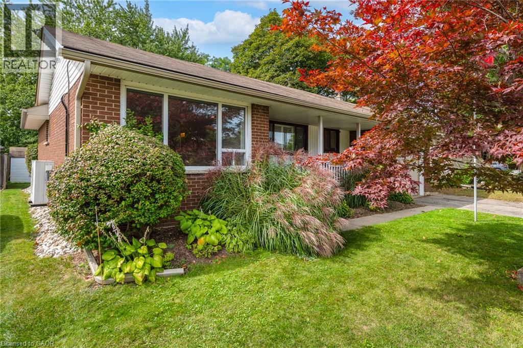 39 Wren Crescent, Kitchener, Ontario  N2A 1Y7 - Photo 4 - 40865079