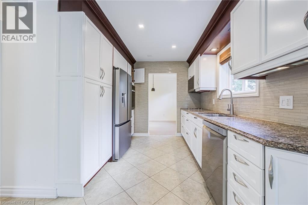 3148 Terraview Court, Burlington, Ontario  L7M 1E9 - Photo 11 - 40865457
