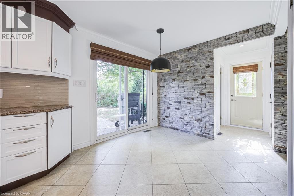3148 Terraview Court, Burlington, Ontario  L7M 1E9 - Photo 13 - 40865457