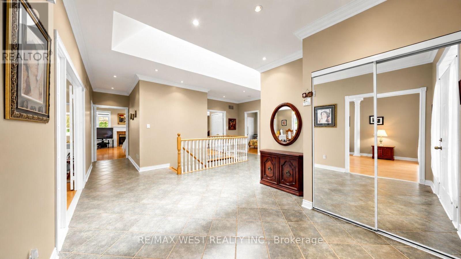 71 Gidleigh Park Crescent, Vaughan, Ontario  L4H 1J3 - Photo 15 - N13575154