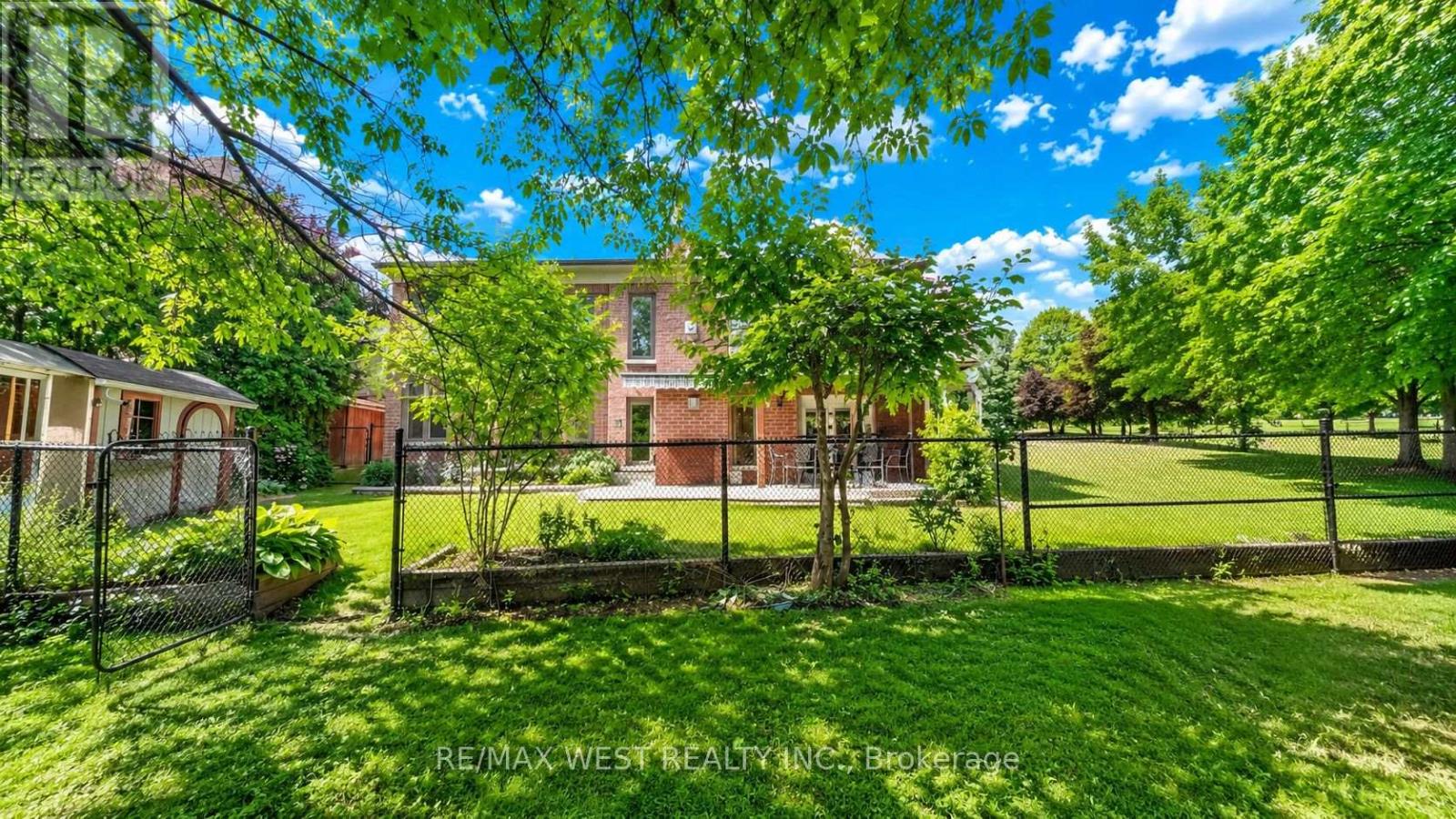 71 Gidleigh Park Crescent, Vaughan, Ontario  L4H 1J3 - Photo 13 - N13575154