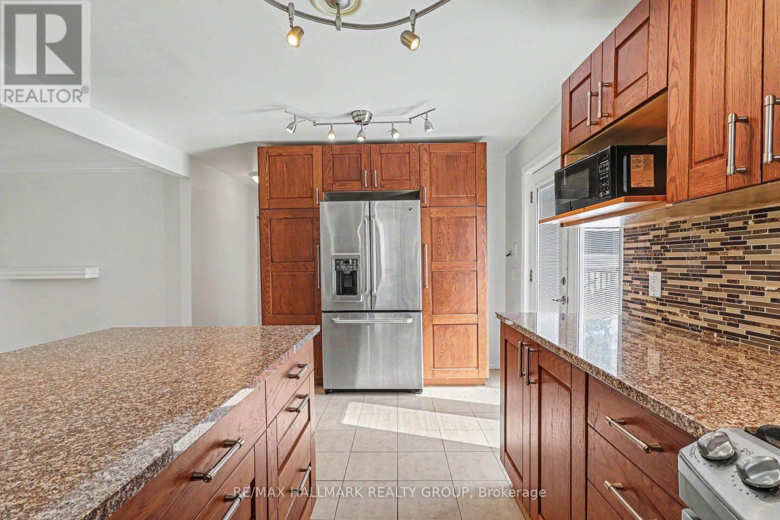 7220 Mitch Owens Road, Ottawa, Ontario  K4P 1K8 - Photo 14 - X13595720