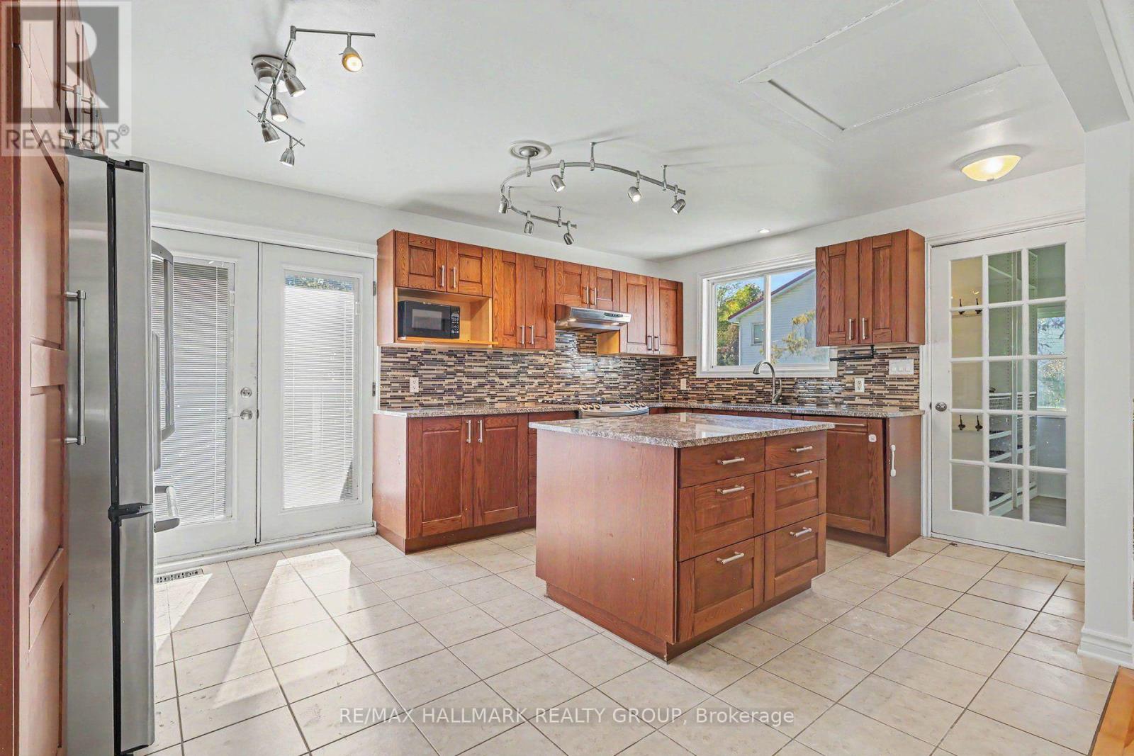 7220 Mitch Owens Road, Ottawa, Ontario  K4P 1K8 - Photo 10 - X13595720