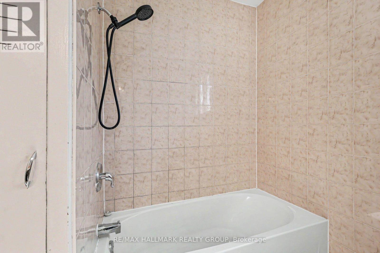 7220 Mitch Owens Road, Ottawa, Ontario  K4P 1K8 - Photo 24 - X13595720