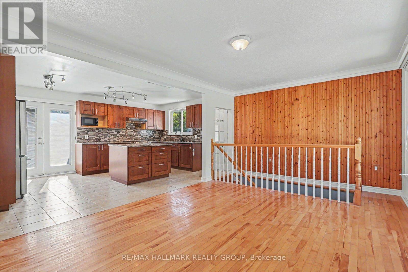 7220 Mitch Owens Road, Ottawa, Ontario  K4P 1K8 - Photo 6 - X13595720